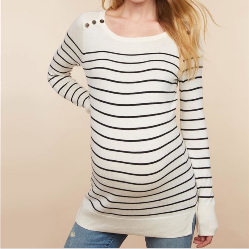 Motherhood Maternity Black & White Sweater Tunic